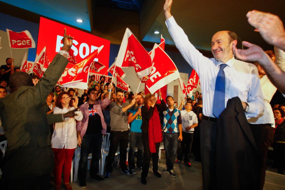 En 2011 junto a Leire Pajín y Jorge Alarte en la precampaña de las Elecciones Generales