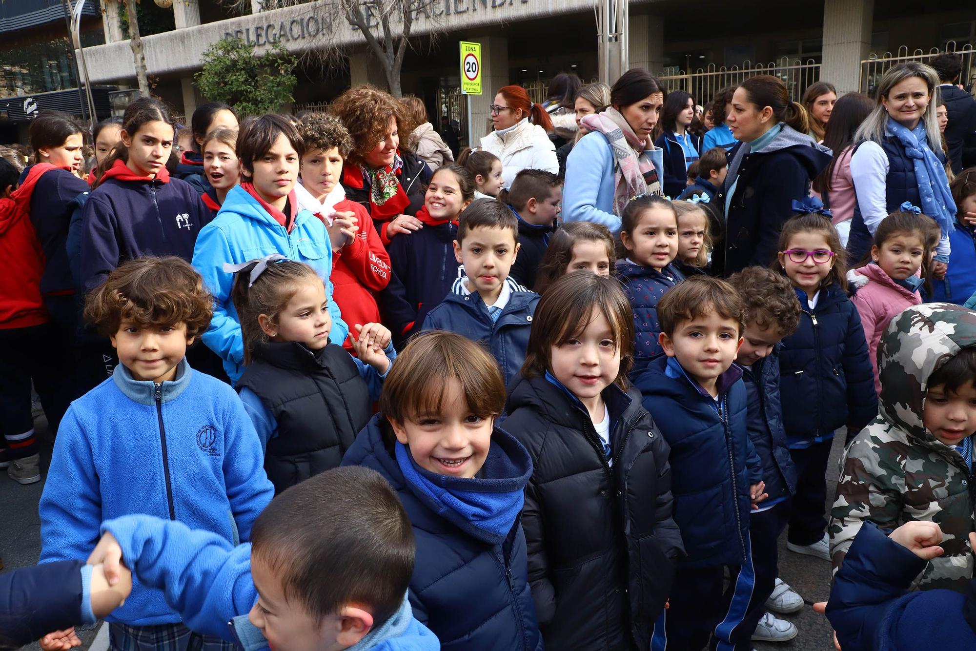 1.100 escolares marchan contra el cáncer