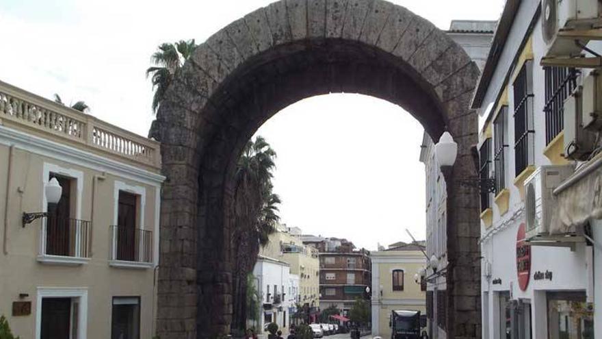 El Arco de Trajano de Mérida se someterá a unos trabajos para su consolidación