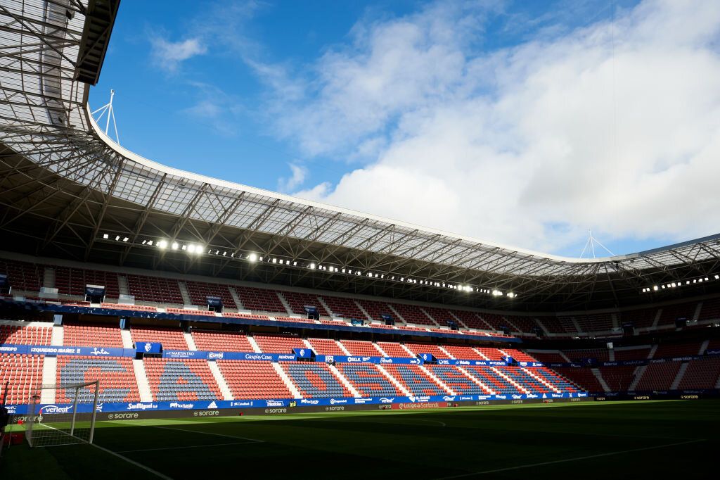 El Osasuna se une a la lista de clubes que están ayudando a Ucrania