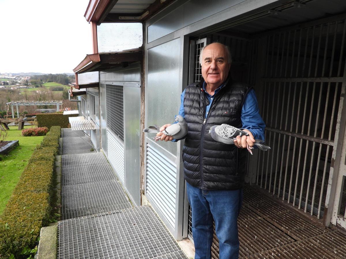 Francisco Vázquez a las puertas del palomar.