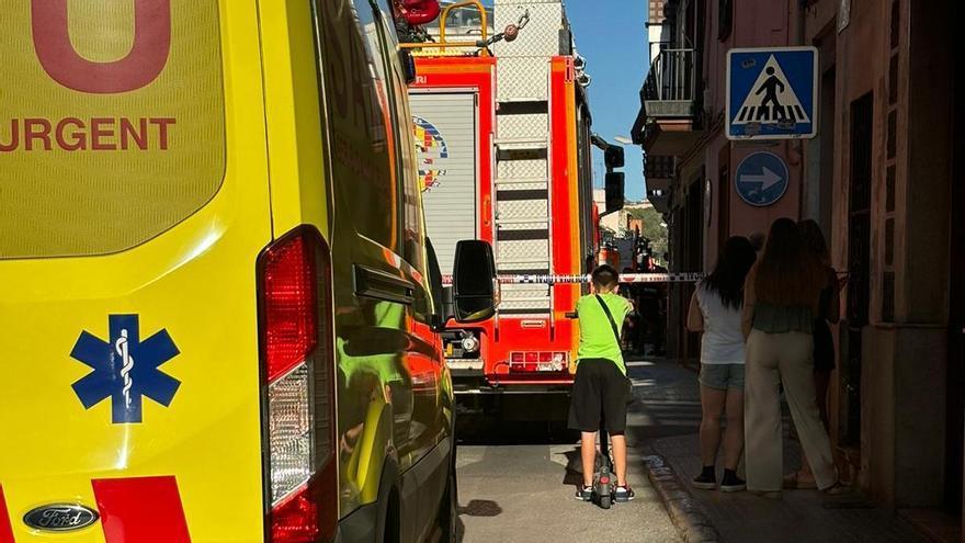 Fallece un jubilado al incendiarse su casa en Carcaixent