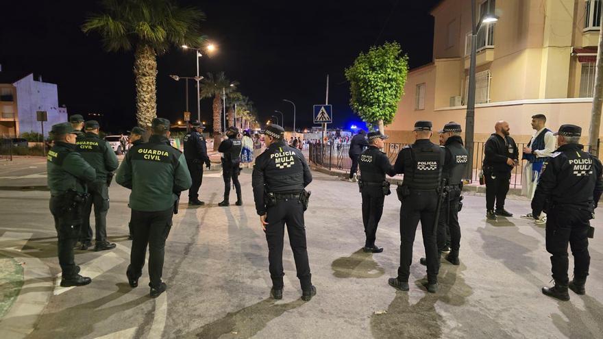 Apuñalan con el cristal de una botella a una mujer en las fiestas de San Isidro de Mula