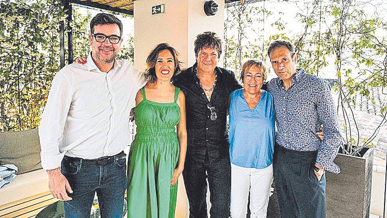 Toni Noguera, Maitane Muñoz, Clem Burke, Nekane Oroz y Pedro Vidal.