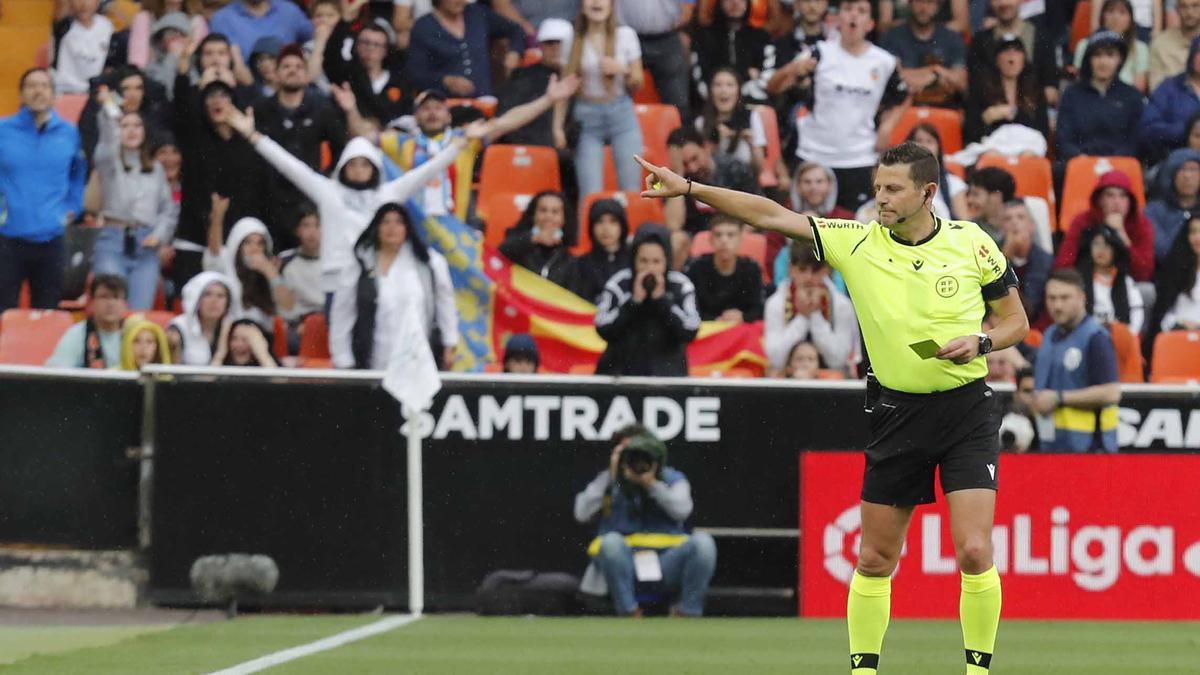 Figueroa Vázquez en Mestalla