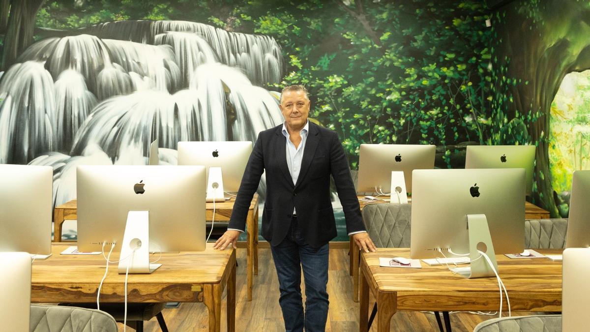 El presidente de CESUGA y EF Business School, Venancio Salcines, explicará mañana las claves del programa en una sesión informativa para pymes.Tendrá lugar a partir de las 12.00 horas en el Salón UNED.