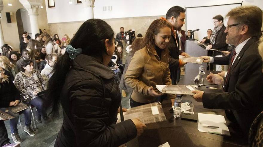 La Junta invierte una media de 20.000 euros  en cada vivienda social que recupera en Badajoz