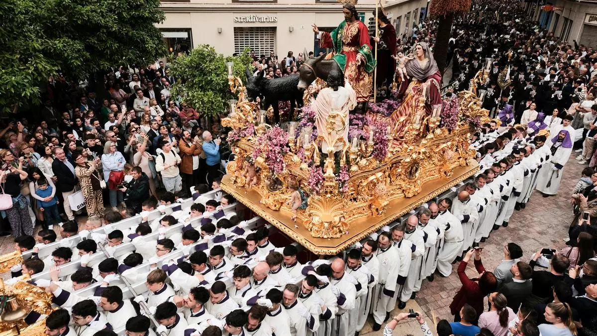 La Pollinica se erige en el Domingo de Ramos