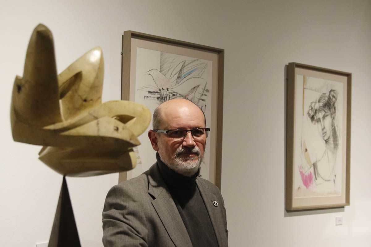 Exposición Los Trazos Perdidos de Luis Manuel García Cruz en la sala Cajasol de Córdoba