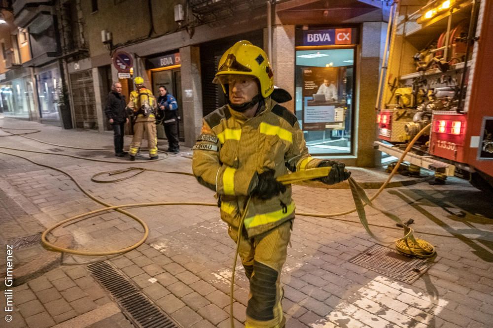 Incendi en un bloc de pisos de Puigcerdà