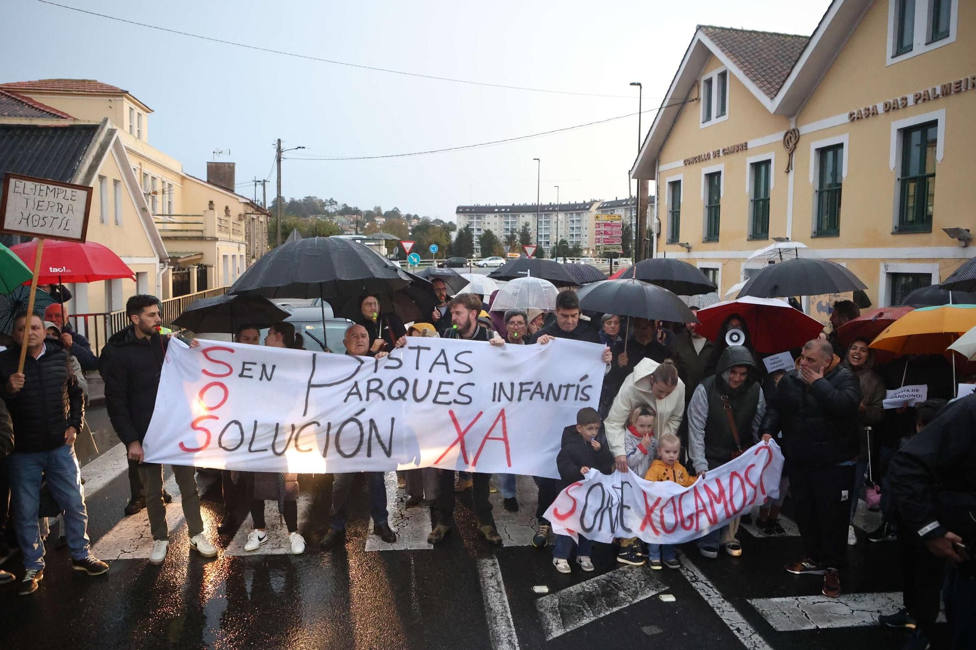 Protesta en O Temple pidiendo más pistas y parques