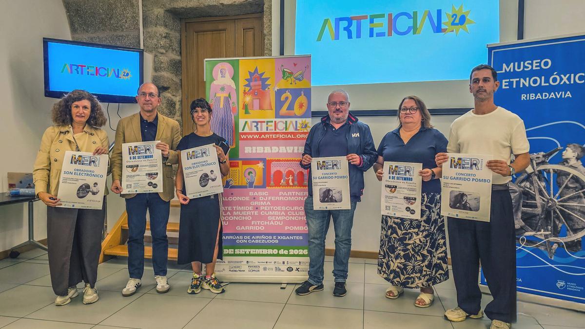Presentacion del festival Arteficial en Ribadavia.