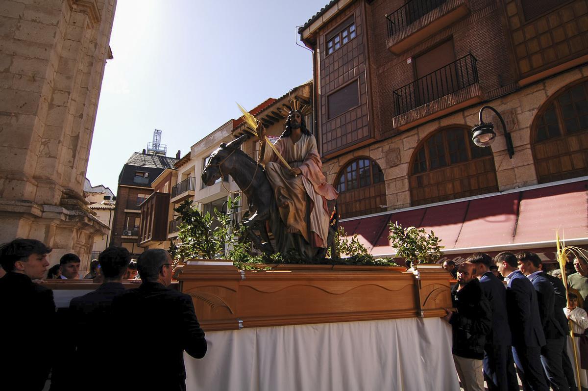 GALERIA | Procesión de Jesús en la Borriquilla en Benavente GALERIA | Procesión de Jesús en la Borriquilla en Benavente