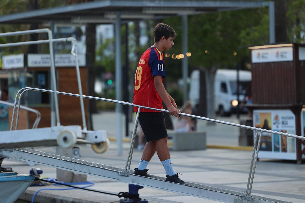Galería: el ambiente del público durante la semifinal del Mundial entre España y Francia
