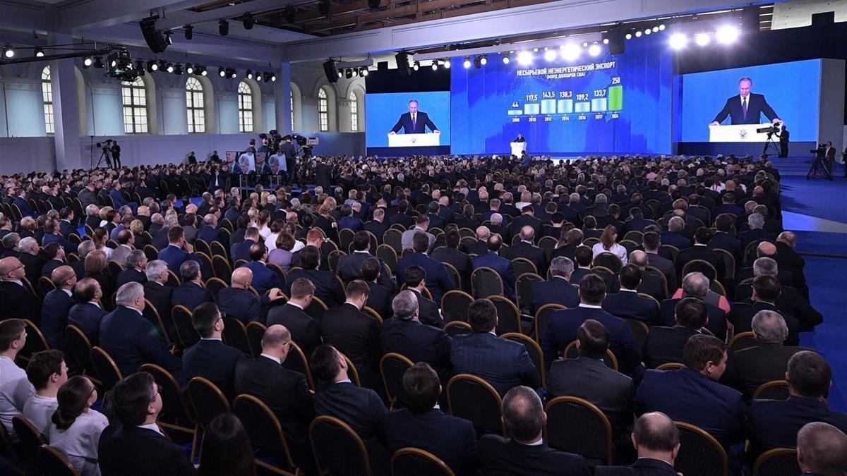 Putin pronuncia su discurso anual sobre el estado de la nación ante las dos cámaras del Parlamento, en Moscú, el 1 de marzo.