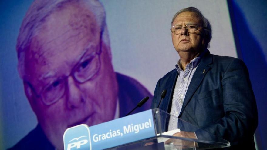 El PP de Badajoz muestra su &quot;más profundo pesar y dolor&quot; por el fallecimiento de Miguel Celdrán