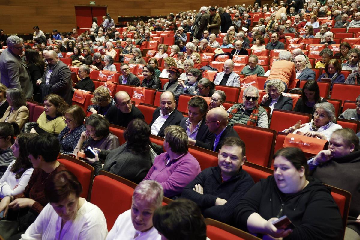 Público ddel recital de la Real Filharmonía de Galicia.