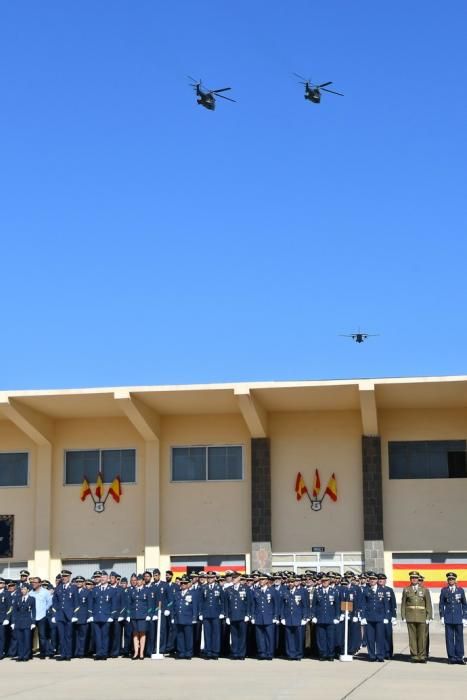 10/12/2019 TELDE.  El Mando Aéreo de Canarias celebra la festividad de Nuestra Señoara del Loreto, Patrona del Ejército del Aire, con imposición de condecoraciones, homenaje alos Caídos y Desfile.  Fotógrafa: YAIZA SOCORRO.  | 10/12/2019 | Fotógrafo: Yaiza Socorro