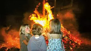 Polo San Xoán a sardiña pinga o pan