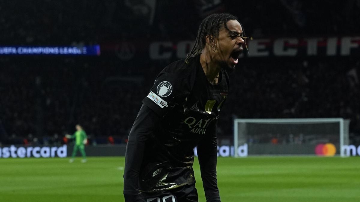 Barcola celebra su gol al Chelsea