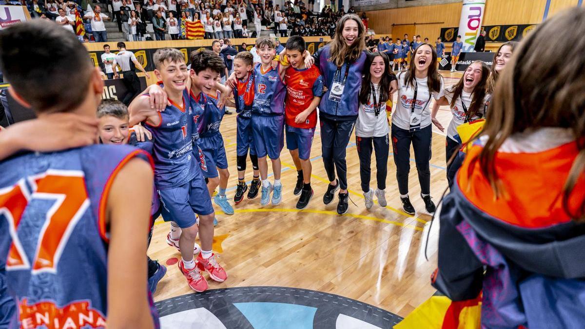 Celebración de la selección masculina tras clasificarse para la final