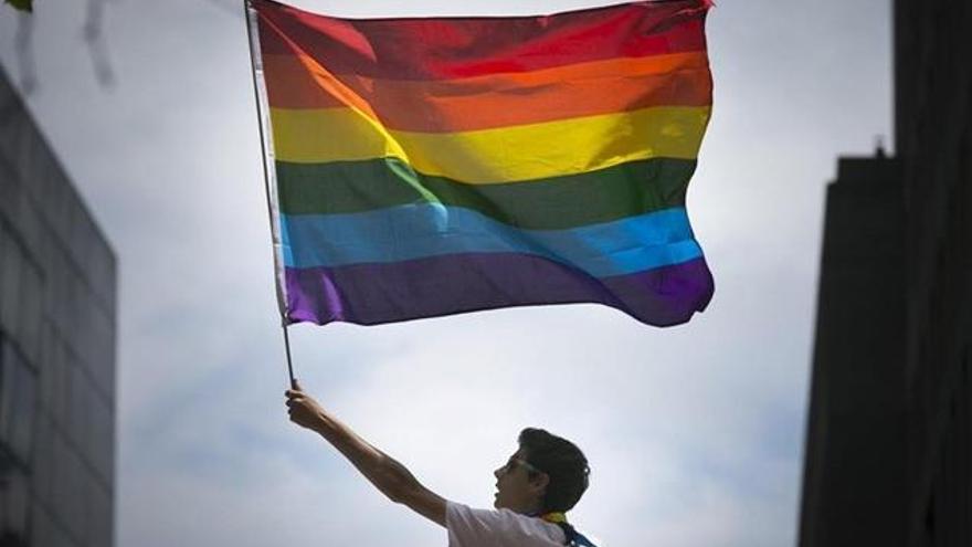 Coalición Canaria pide endurecer las penas por agresiones de LGTBIfobia