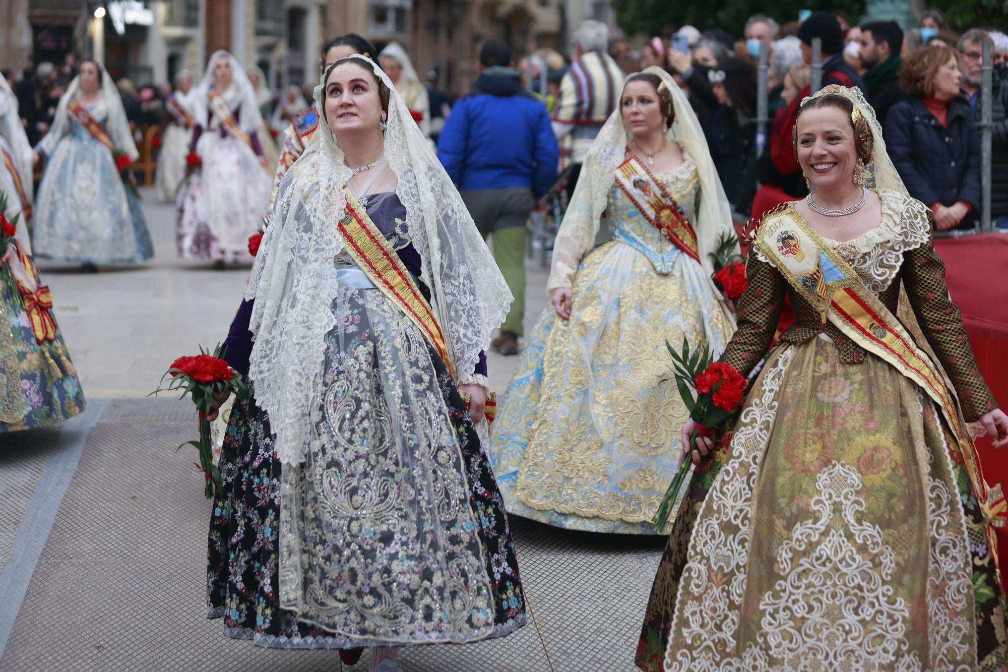 Búscate en el segundo día de ofrenda por la calle Quart (entre las 18:00 a las 19:00 horas)