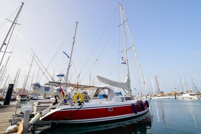 Primeras embarcaciones que llegan al Muelle ...