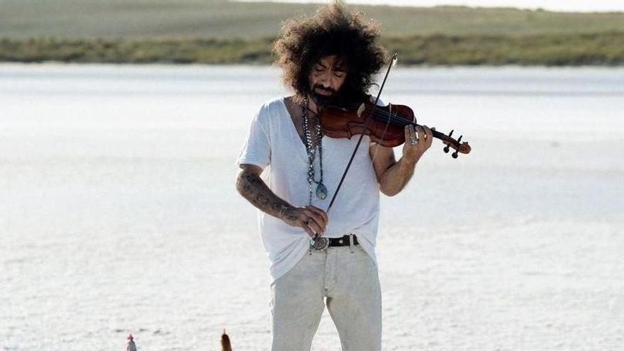 Ara Malikian: &quot;Es un deber del artista conectar con el público para agradecerle su esfuerzo&quot;