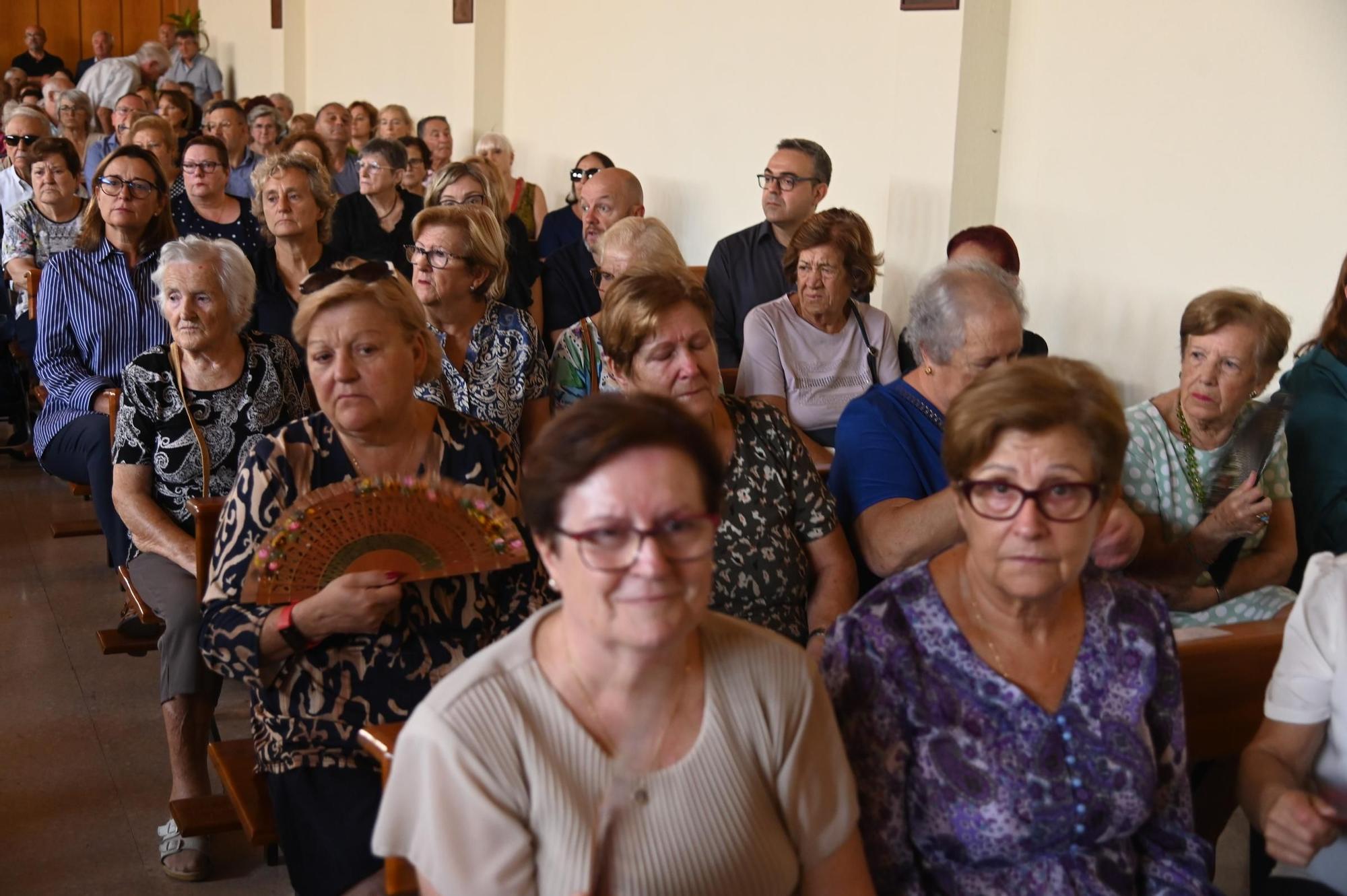 La imágenes del emotivo funeral de mosén Guillermo Sanchis, Hijo Adoptivo de Vila-real