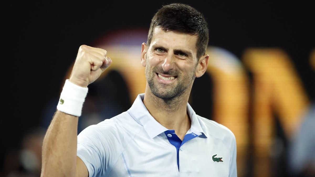 Novak Djokovic, celebrando su victoria contra Adrian Mannarino en Australia