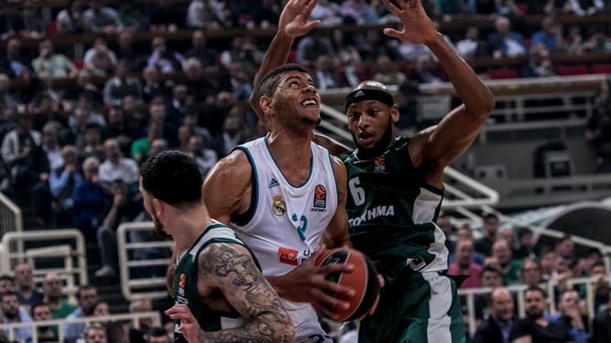 El Panathinaikos destroza a un Real Madrid irreconocible