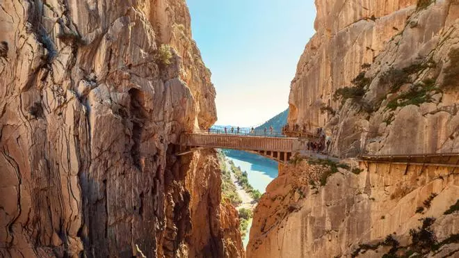Málaga tiene el puente más largo de España: la nueva pasarela colgante abrirá este 10 de junio