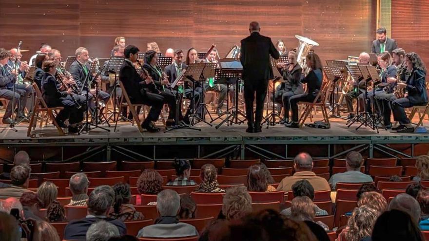 La Banda de Música de Bueu ofrece un concierto especial por el Día de la Madre