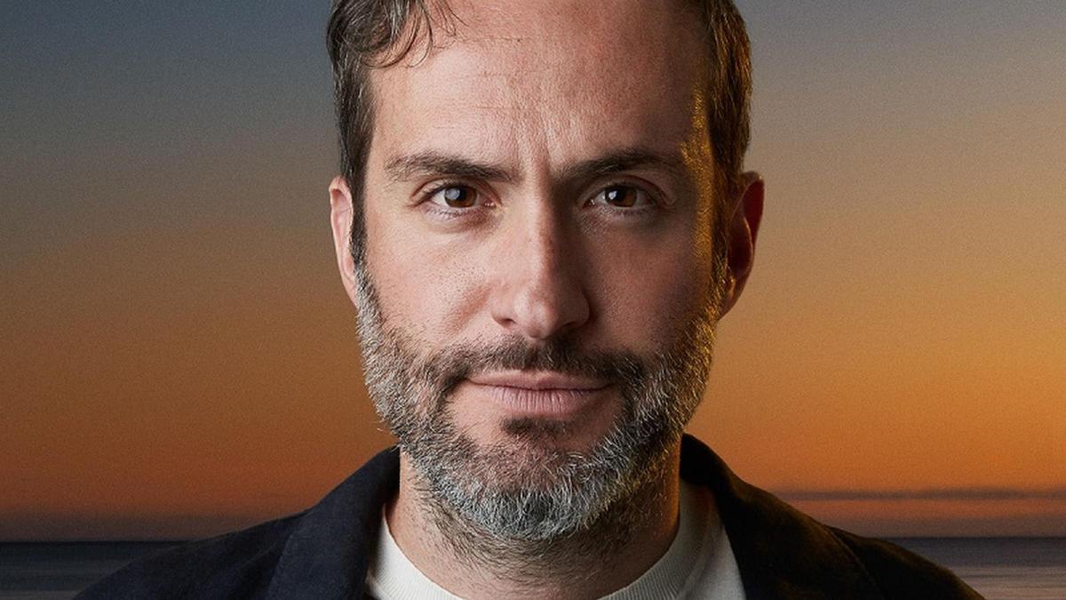 Javier Vicedo Alós logra un nuevo reconocimiento en su trayectoria poética con el Premio Internacional Hermanos Argensola.