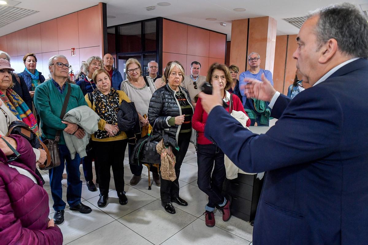 Visita de los alumnos de Peritia et doctrina de la ULPGC al periódico LA PROVINCIA Visita de los alumnos de Peritia et doctrina de la ULPGC al periódico LA PROVINCIA