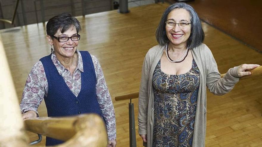 Inés Pernas y María Carreiro, en las instalaciones de Arquitectura. 13fotos