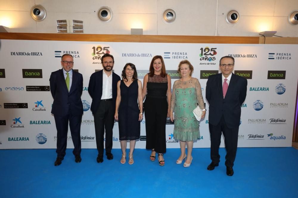 Joan Serra, Aitor Moll, Cristina Martín, Francina Armengol, Arantza Sarasola y Javier Moll, en el Palacio de Congresos.