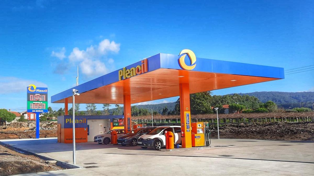 Gasolinera de Plenoil en Meaño.