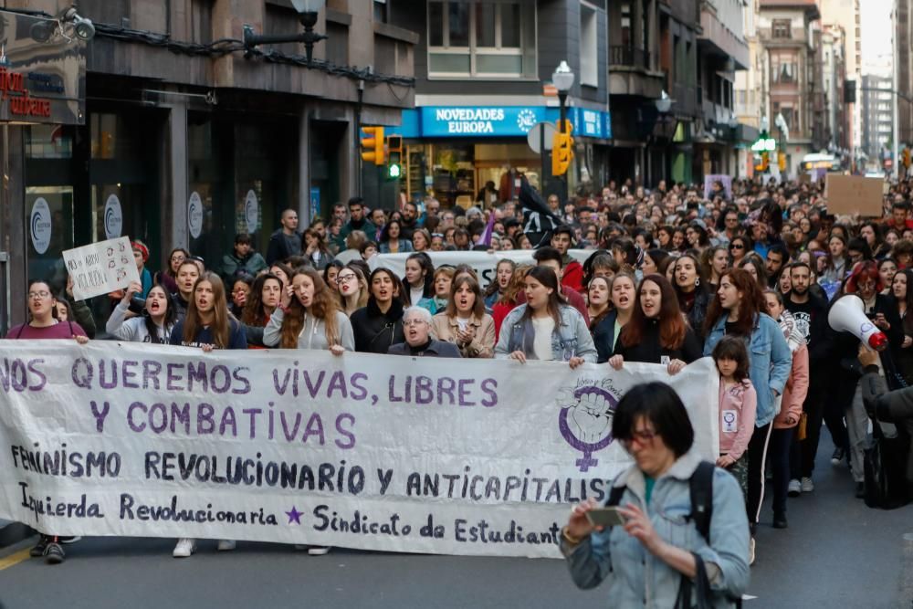 Manifestación por la condena a los integrantes de "La Manada" en Gijón.