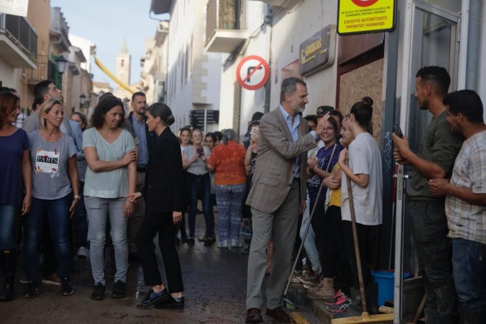 Das spanische Königspaar besucht das Katastrophengebiet in Sant Llorenç