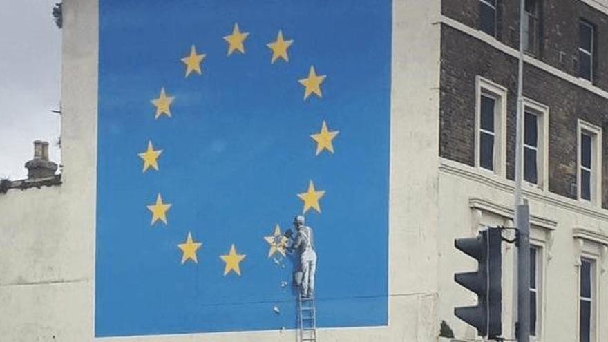 Apareix un mural de Banksy sobre el &quot;brexit&quot; a la ciutat anglesa de Dover