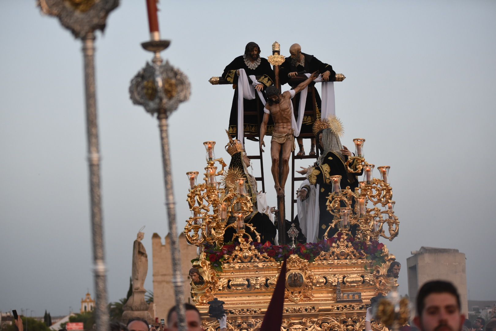 El Descendimiento entre dos orillas