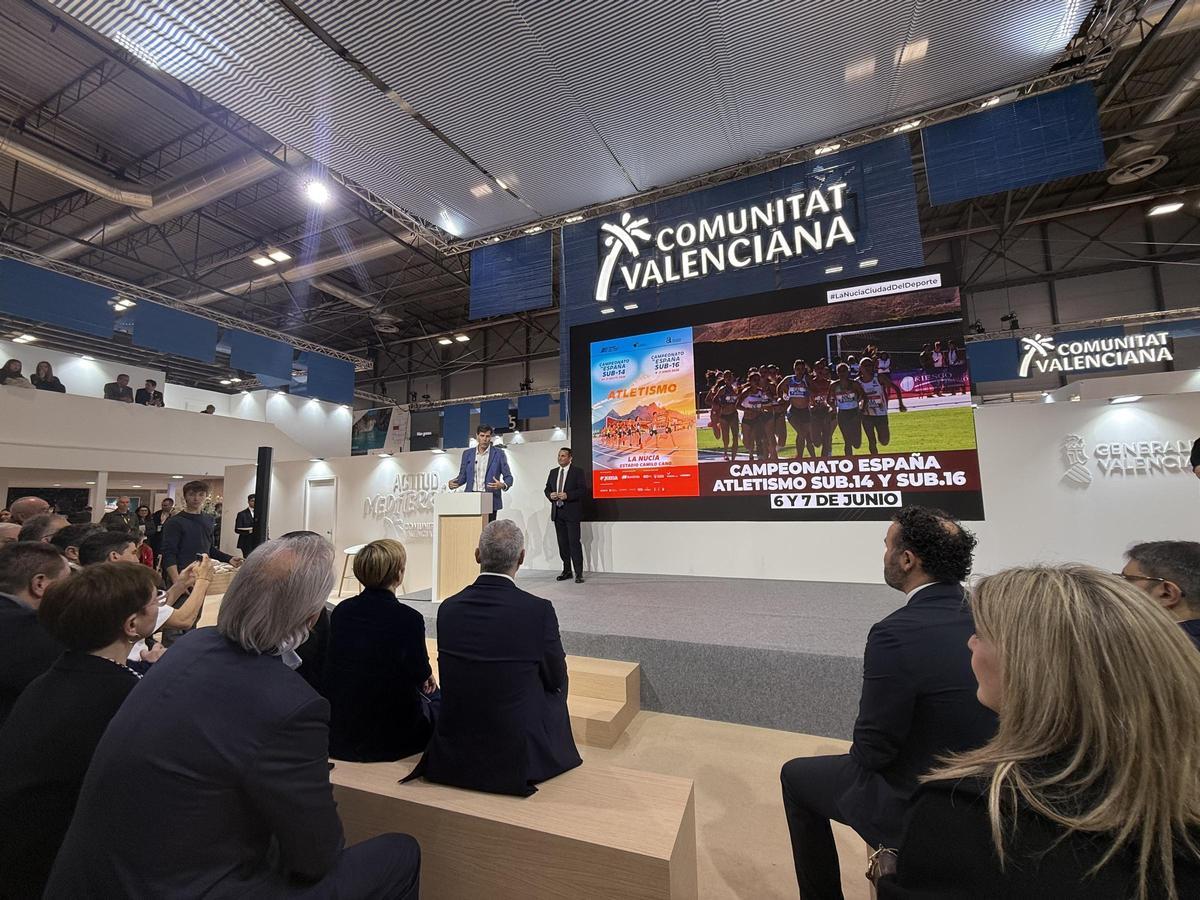 Raúl Chapado, presidente de la RFEA, presentando los nacionales de Atletismo.