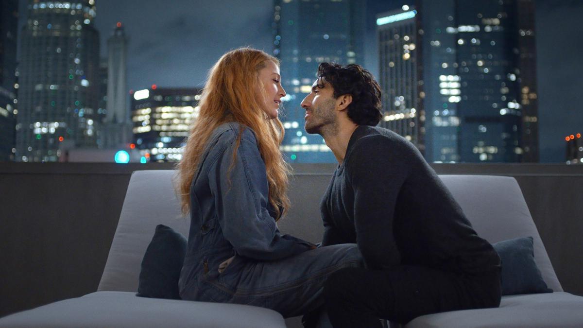 Continúa el caso Blake Lively vs. Justin Baldoni con lloros en camerinos, médicos contratados falsamente y conversaciones con los muertos (muy fuerte todo)