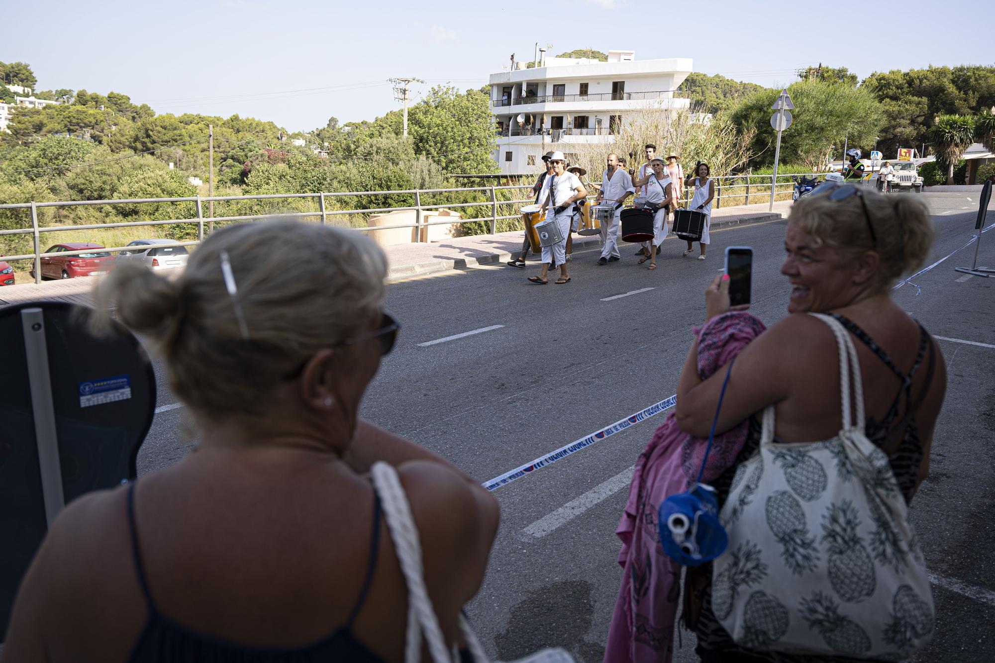 Fiestas de Cala Llonga