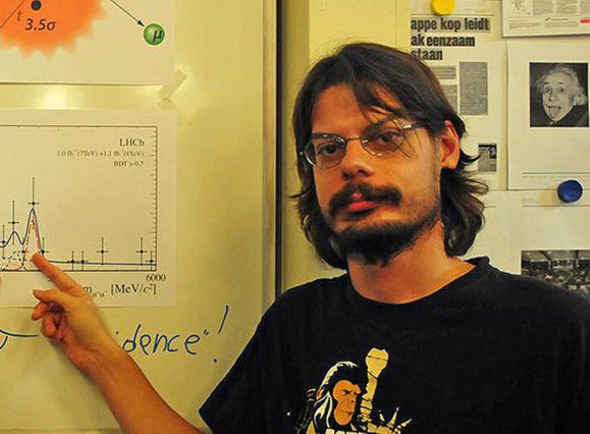 El jove físic Diego Martínez, a la Universitat de Santiago de Compostel·la. El jove físic Diego Martínez, a la Universitat de Santiago de Compostel·la.