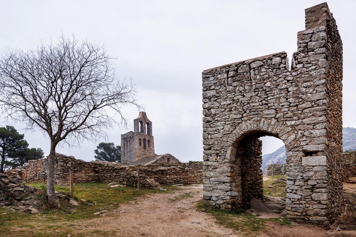 Aquesta proposta inclourà una visita guiada especial a Santa Creu de Rodes i l'estrena d'una de dramatitzada a l'octubre.