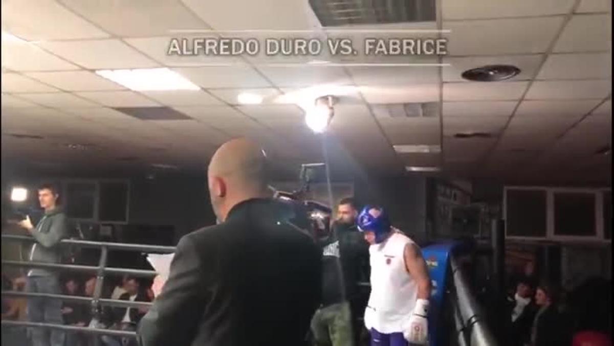 Así ha sido el bochornoso combate de boxeo de Alfredo Duró