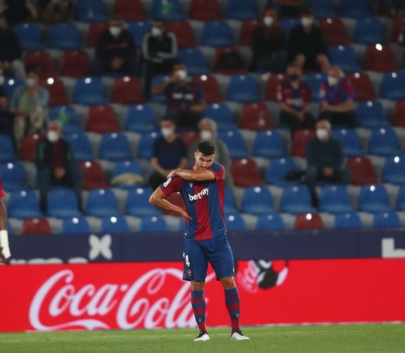 Levante UD - Cádiz, en imágenes